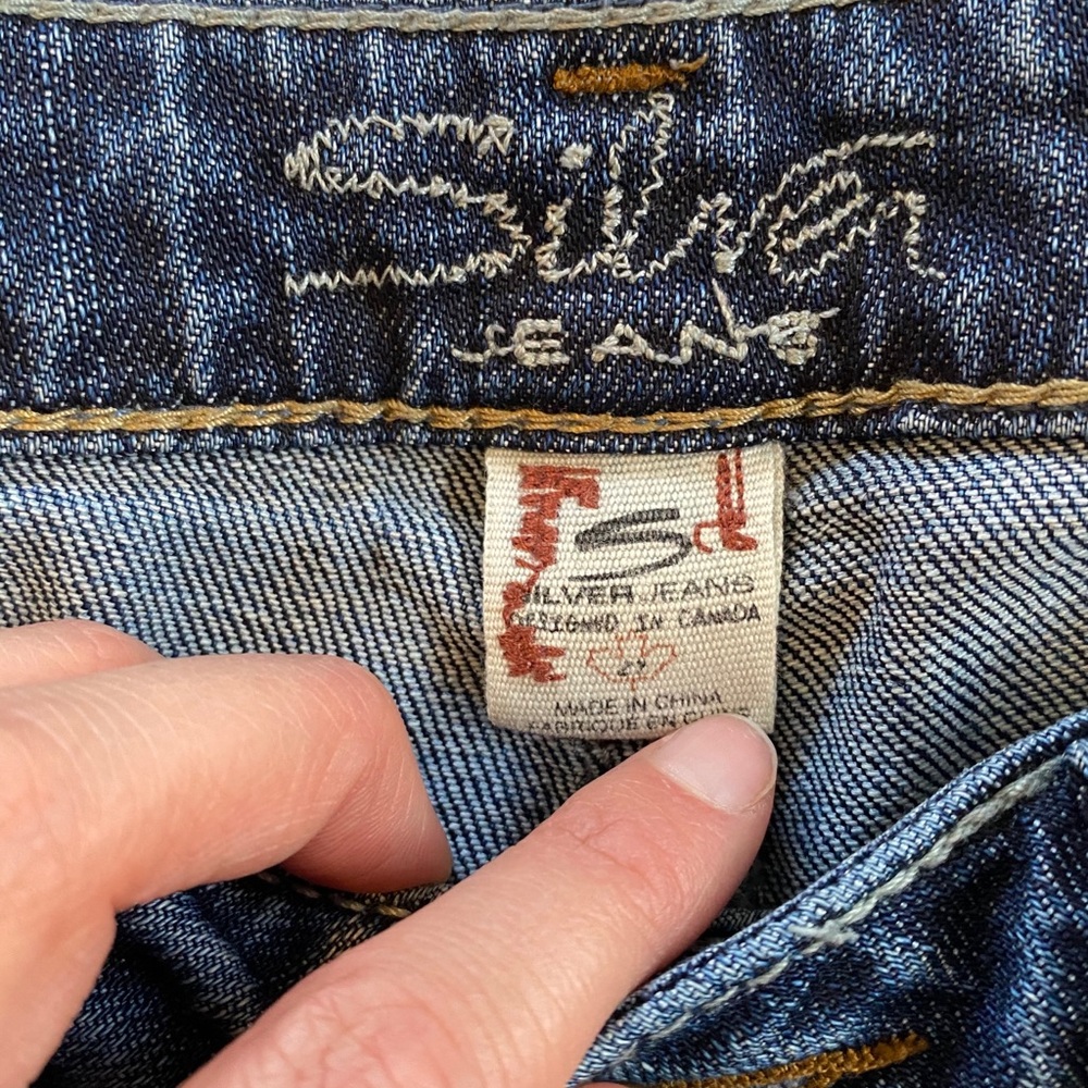 Silver Jeans - Picture 2 of 4